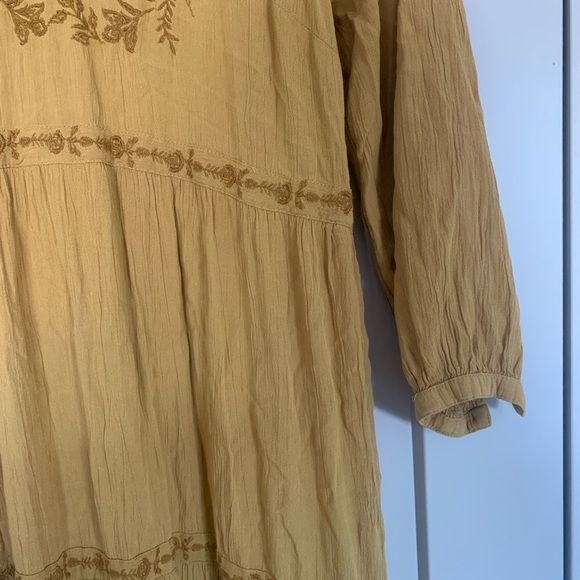 Tiered midi dress - Picture 4 of 5